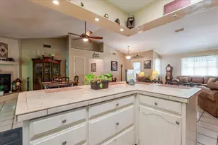 3908 Bandera Dr, De Cordova, TX 76049 - Photo 10