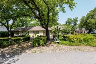 3908 Bandera Dr, De Cordova, TX 76049 - Photo 34