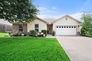 921 Winged Foot, Corsicana, TX 75110 - Photo 1