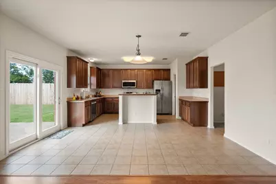 921 Winged Foot, Corsicana, TX 75110 - Photo 4