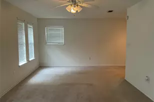 503 Sherman St, Tioga, TX 76271 - Photo 18