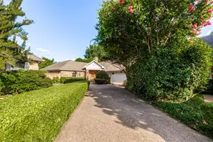 14784 Lochinvar Ct, Addison, TX 75254 - Photo 2