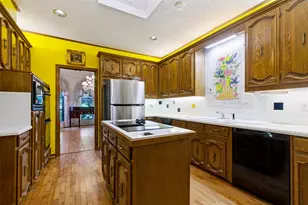 14784 Lochinvar Ct, Addison, TX 75254 - Photo 8
