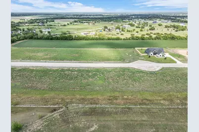 302 Lacek Mill Road, China Spring, TX 76633 - Photo 2