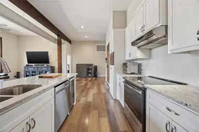 2502 Live Oak Street #235, Dallas, TX 75204 - Photo 12