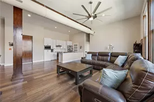 2502 Live Oak St, Dallas, TX 75204 - Photo 6