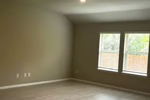333 Wildrose Cir, Cleburne, TX 76033 - Photo 10