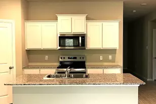 333 Wildrose Cir, Cleburne, TX 76033 - Photo 6