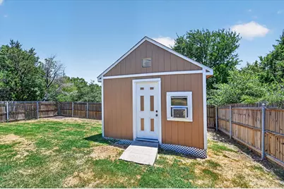 2615 Dove Trail, Granbury, TX 76048 - Photo 22