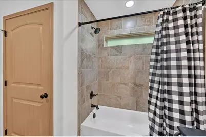 2615 Dove Trail, Granbury, TX 76048 - Photo 18