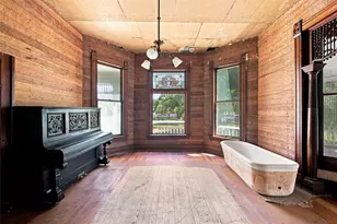 445 Agnes Ave, Marlin, TX 76661 - Photo 8