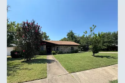 722 Goodyear Street, Irving, TX 75062 - Photo 1