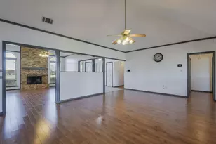 519 Hiwasee Rd, Waxahachie, TX 75165 - Photo 10