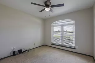 519 Hiwasee Rd, Waxahachie, TX 75165 - Photo 22