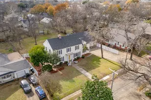 2025 Walworth St, Greenville, TX 75401 - Photo 2