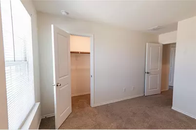 1900 Smokey Mountain Drive, Lancaster, TX 75146 - Photo 16