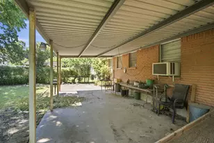 638 Odeneal St, Dallas, TX 75217 - Photo 4