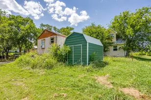 548 Hill County Road 4149, Grandview, TX 76050 - Photo 20