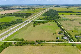 548 Hill County Road 4149, Grandview, TX 76050 - Photo 2