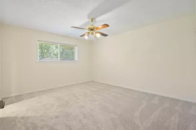 1610 Steenson Drive, Carrollton, TX 75007 - Photo 10