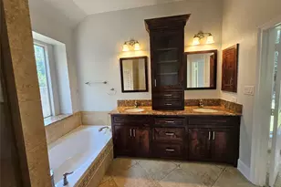 1301 Wildflower Ln, Flower Mound, TX 75028 - Photo 20