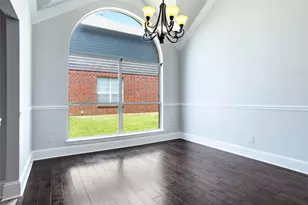 1301 Wildflower Ln, Flower Mound, TX 75028 - Photo 6