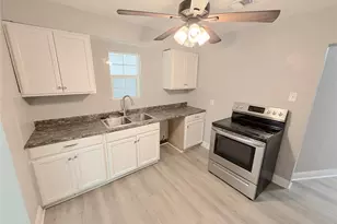 1508 N Hoard Ave, Sherman, TX 75090 - Photo 8