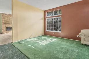 810 Moore St, Cedar Hill, TX 75104 - Photo 4
