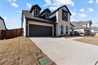 16921 Sandgrass Drive, Justin, TX 76247 - Photo 2