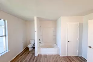 525 Del Mar Dr, Ponder, TX 76259 - Photo 22