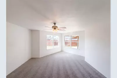 525 Del Mar Drive, Ponder, TX 76259 - Photo 8