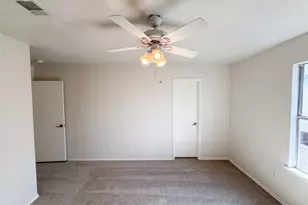 525 Del Mar Dr, Ponder, TX 76259 - Photo 14