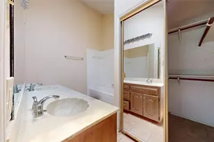 817 Cornfield Dr, Arlington, TX 76017 - Photo 16