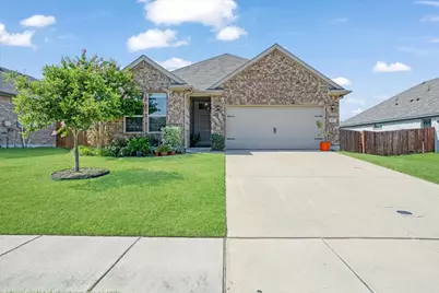 505 Vawter Drive, Van Alstyne, TX 75495 - Photo 2