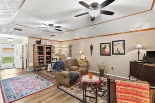 503 Mockingbird St, Bonham, TX 75418 - Photo 6