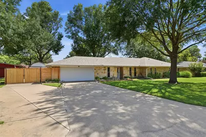 503 Mockingbird Street, Bonham, TX 75418 - Photo 2