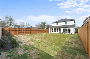 703 Buckalew St, Dallas, TX 75208 - Photo 36