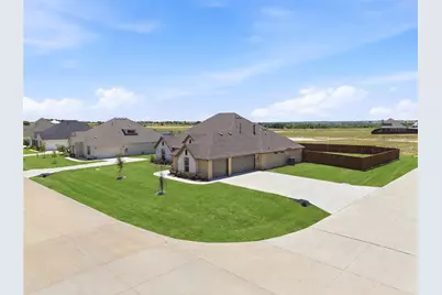 9545 Lynx Crossing, Godley, TX 76044 - Photo 2