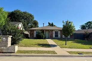 9113 Willowbrook Dr, Rowlett, TX 75088 - Photo 2