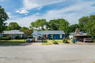 1114 W Dyer St, Breckenridge, TX 76424 - Photo 28
