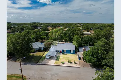 1114 W Dyer Street, Breckenridge, TX 76424 - Photo 1