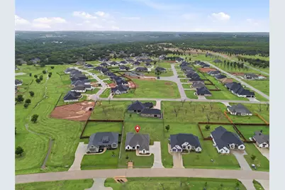 2714 Village Road, Granbury, TX 76049 - Photo 38