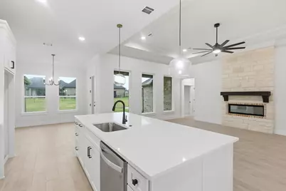 2714 Village Road, Granbury, TX 76049 - Photo 12