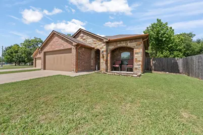 417 Nelson Street, Godley, TX 76044 - Photo 30