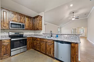 417 Nelson St, Godley, TX 76044 - Photo 8