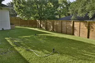 9563 Windy Knoll Dr, Dallas, TX 75243 - Photo 26