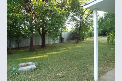 4228 Hardeman Street, Fort Worth, TX 76119 - Photo 10