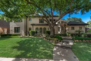 276 Benson Ln, Coppell, TX 75019 - Photo 2