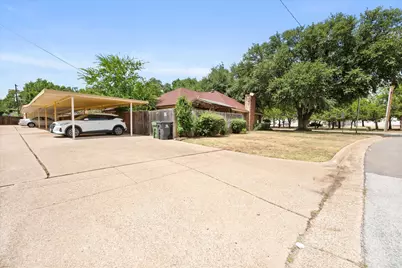 5912 Royal Club Drive, Arlington, TX 76017 - Photo 34