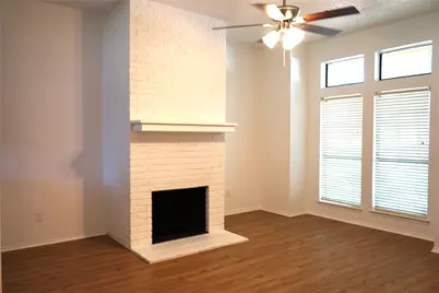 5912 Royal Club Drive, Arlington, TX 76017 - Photo 12